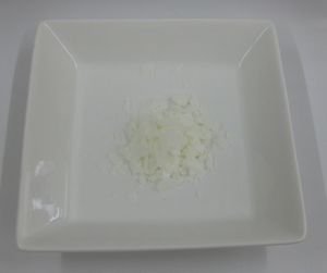 エマルシ ファイイングワックス 植物性乳化剤 30g 化粧品材料 乳化剤